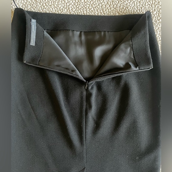 Alexander McQueen Black Virgin Wool Pencil Skirt NWT IT 38 / US 2 MSRP $650 - Picture 7 of 16